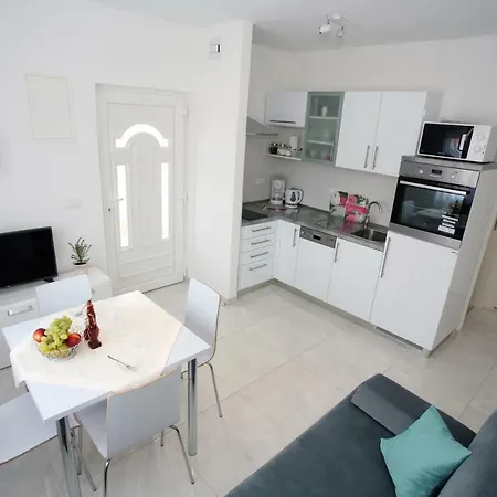 Apartman Fantasy Apartment Trogir Exterior photo